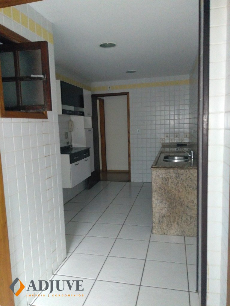 Apartamento para Alugar em Centro, Petrópolis - RJ - Foto 12