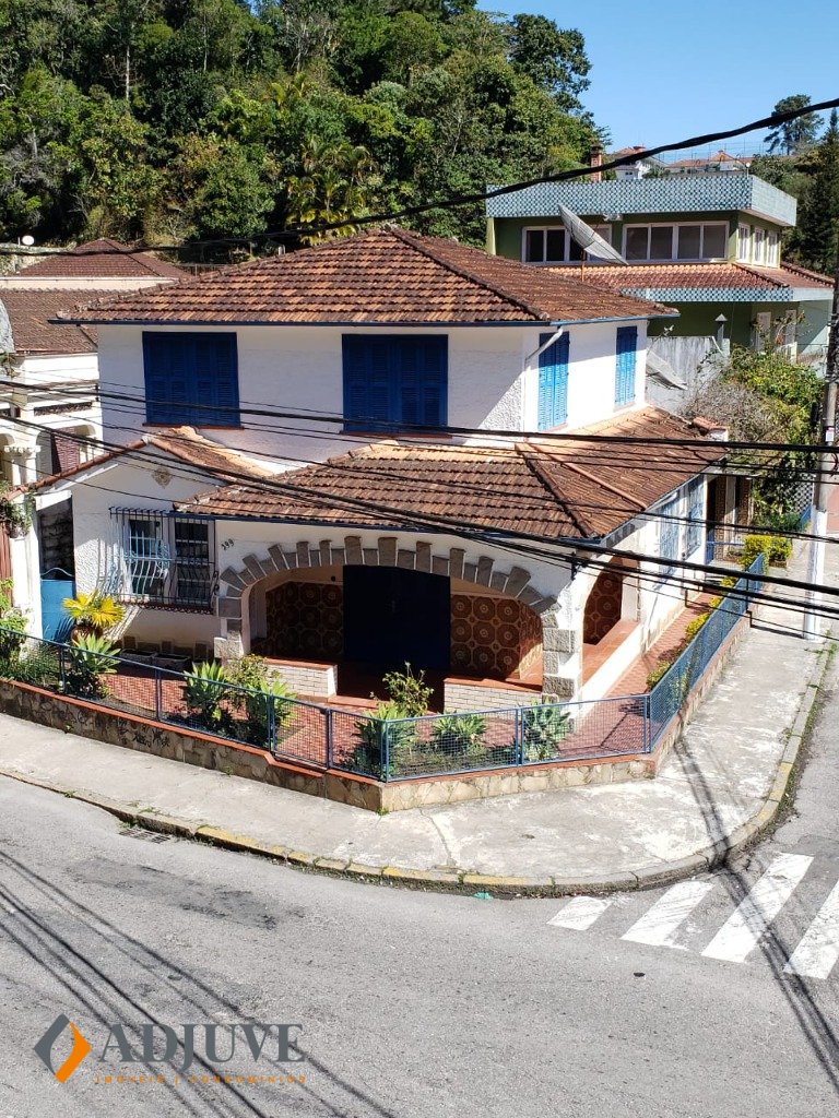 Casa para Alugar em Valparaíso, Petrópolis - RJ - Foto 2