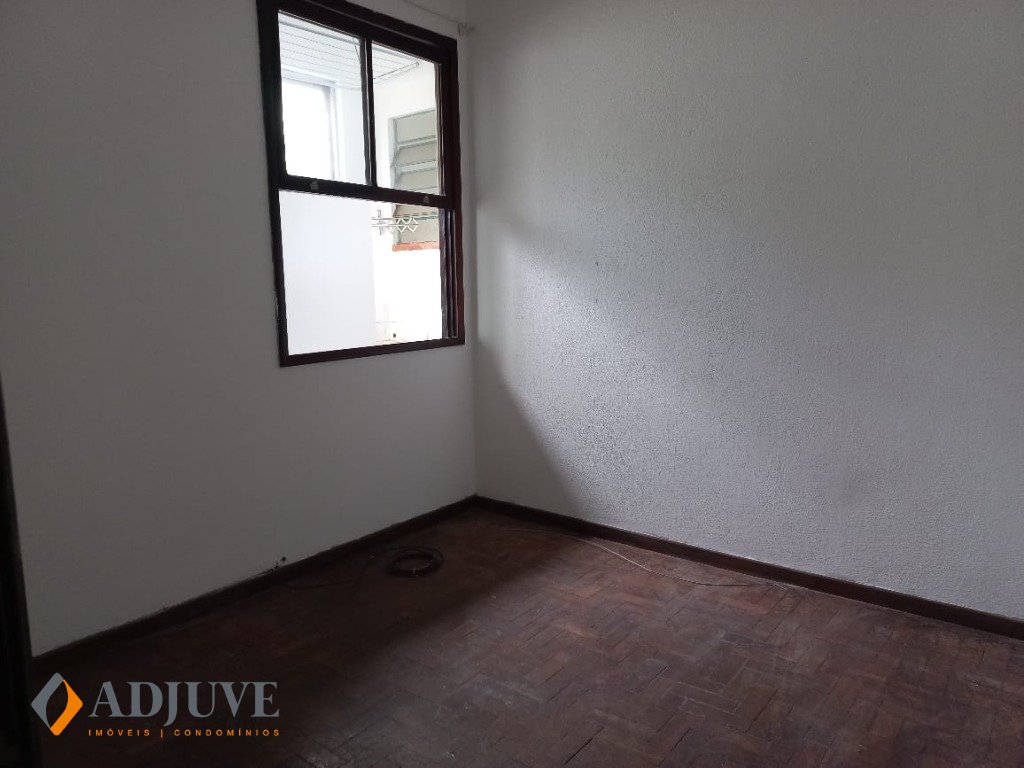 Apartamento para Alugar  à venda em Castelânea, Petrópolis - RJ - Foto 2