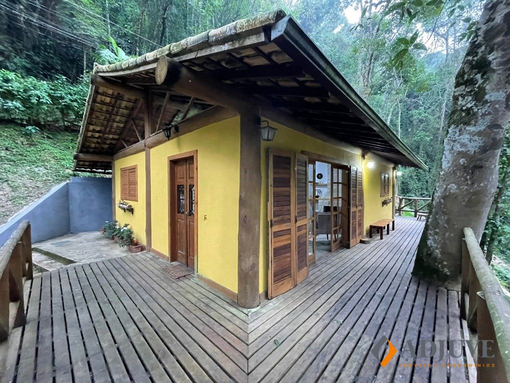 Casa à venda em Fazenda Inglesa, Petrópolis - RJ - Foto 1