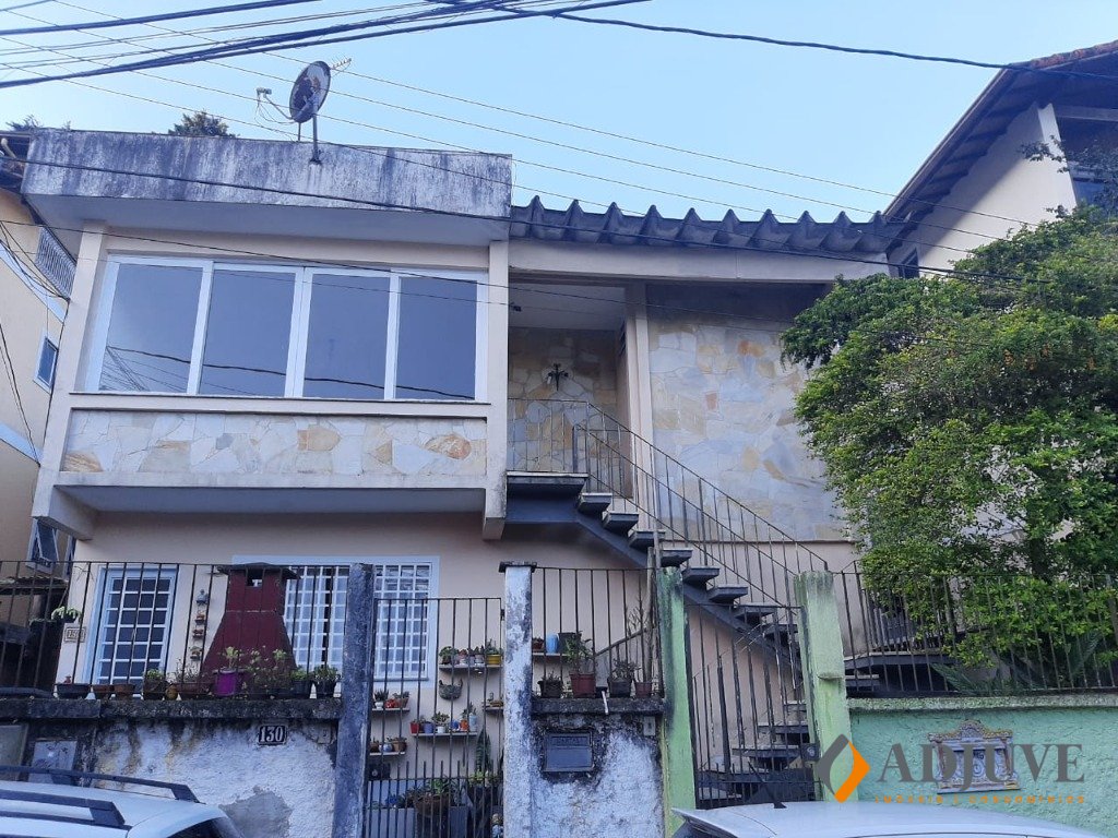 Casa para Alugar em Valparaíso, Petrópolis - RJ - Foto 1