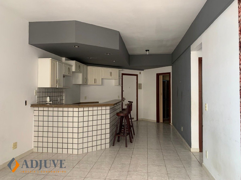 Apartamento para Alugar  à venda em Centro, Cabo Frio - RJ - Foto 1