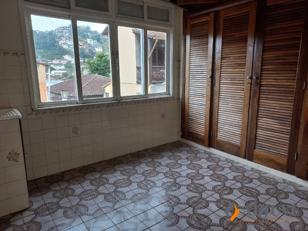 Casa para Alugar  à venda em Coronel Veiga, Petrópolis - RJ - Foto 15